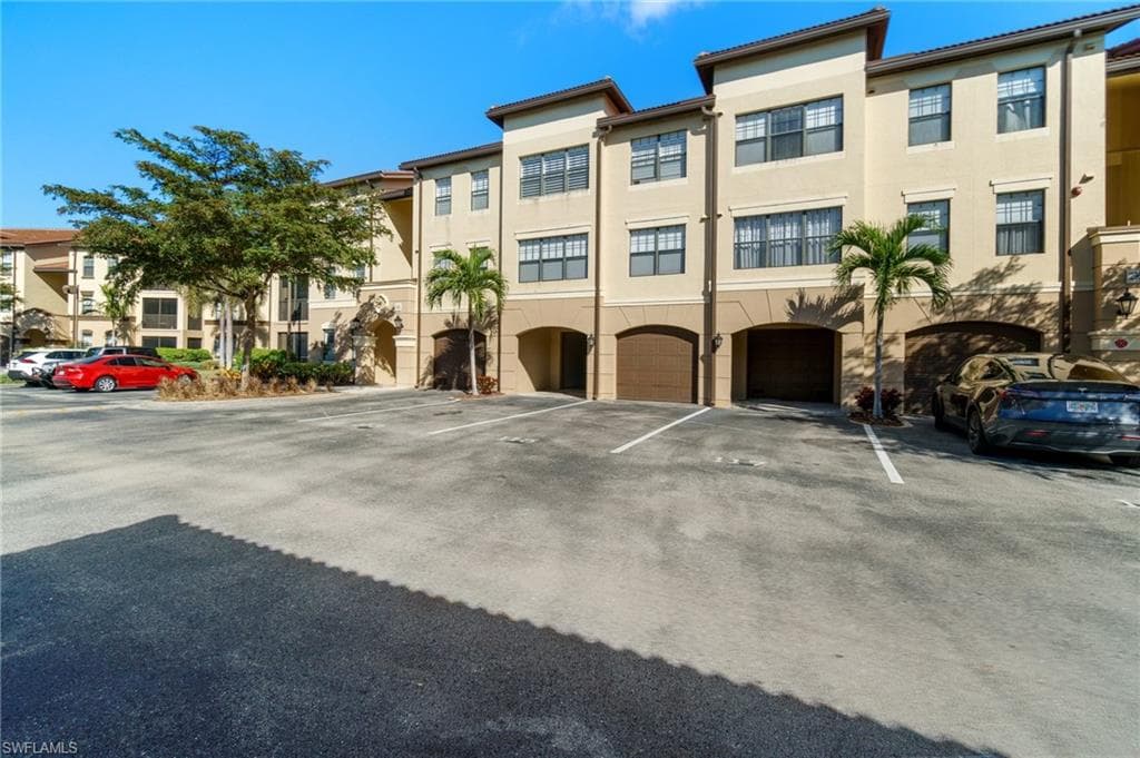 12965 Positano Cir 101, Naples, FL 34105-24