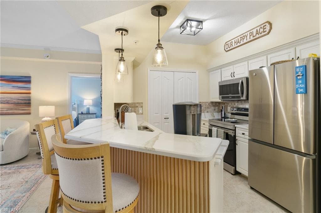 12965 Positano Cir 101, Naples, FL 34105-5