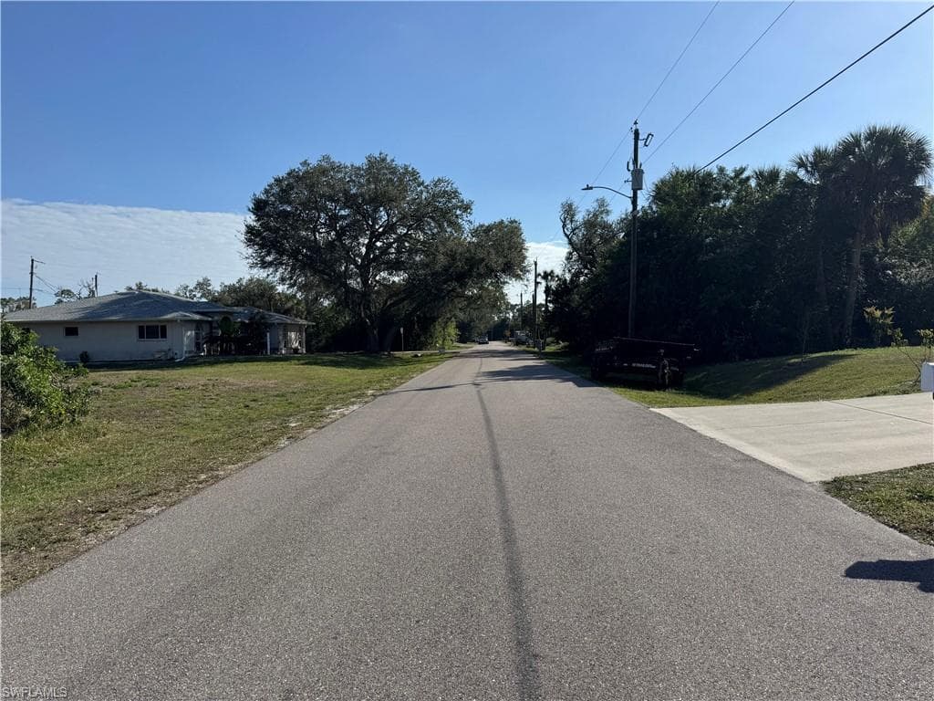 2120 Bendway Dr, Port Charlotte, FL 33948-3