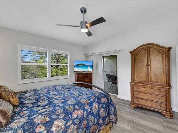 15435 Cedarwood Ln 5-301, Naples, FL 34110-15