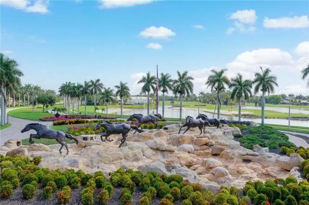 7019 Falcons Glen Blvd, Naples, FL 34113-27