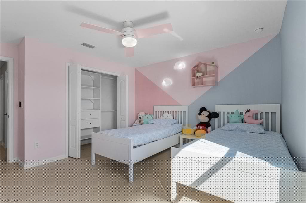 9221 Woodhurst Dr, Naples, FL 34120-24