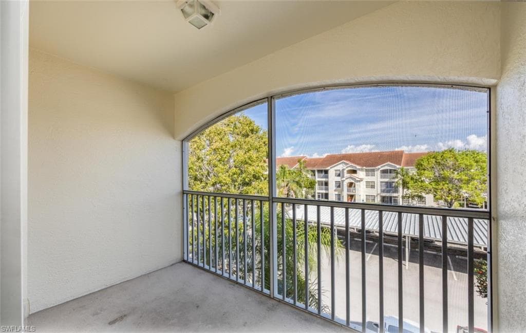 4635 Saint Croix Ln 1232, Naples, FL 34109-21
