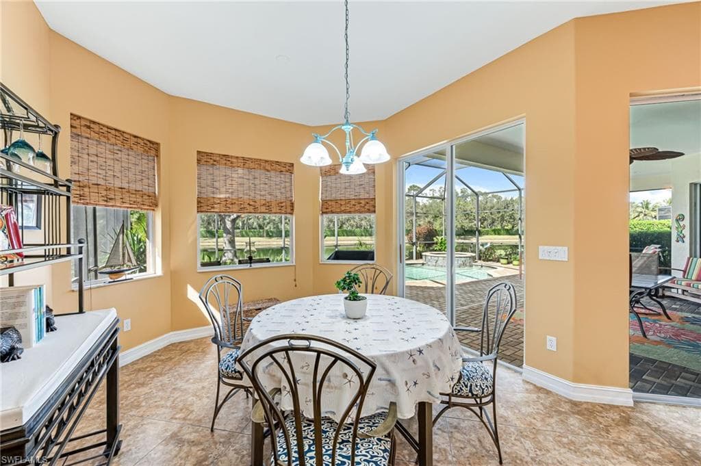 6173 Dogleg Dr, Naples, FL 34113-11
