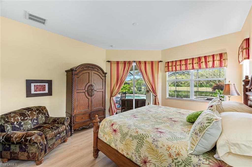 6173 Dogleg Dr, Naples, FL 34113-13