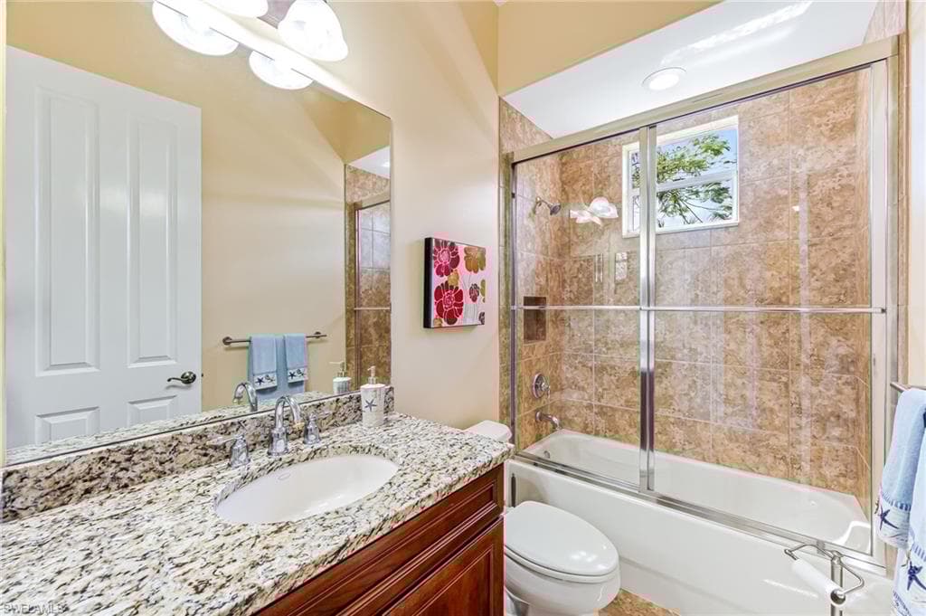 6173 Dogleg Dr, Naples, FL 34113-17