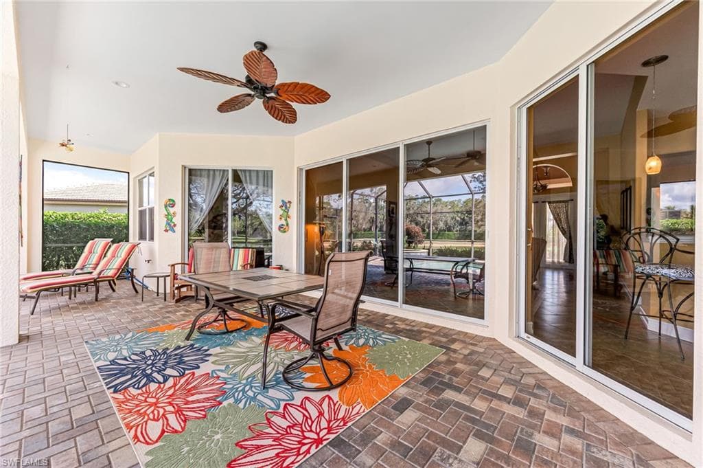 6173 Dogleg Dr, Naples, FL 34113-20