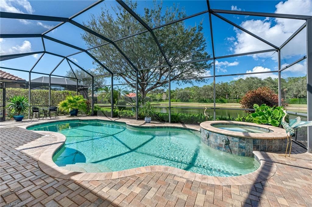 6173 Dogleg Dr, Naples, FL 34113-22
