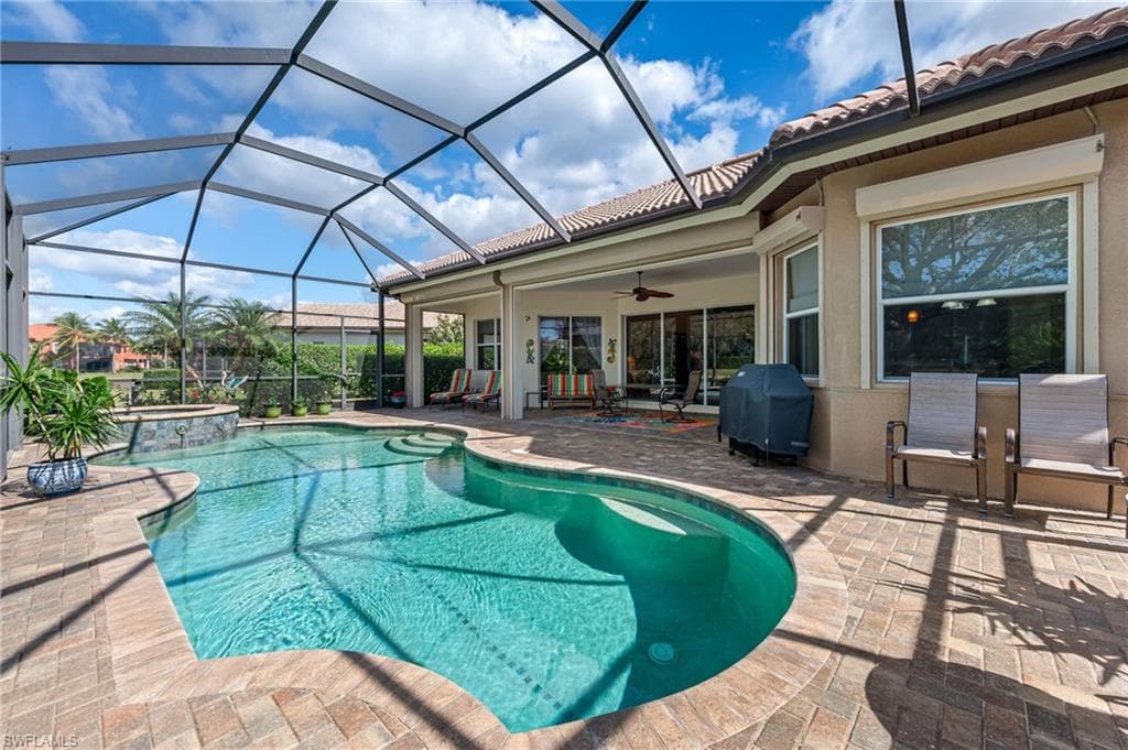 6173 Dogleg Dr, Naples, FL 34113-26