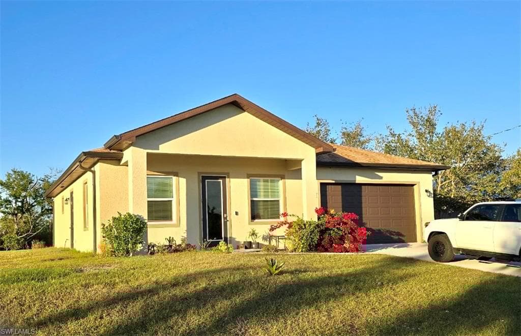 1623 44th St, Cape Coral, FL 33909-1