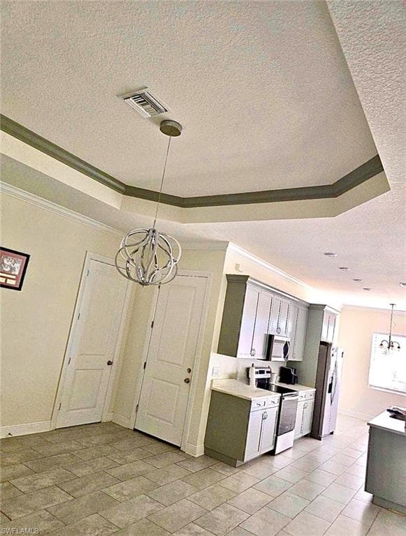 1623 44th St, Cape Coral, FL 33909-8