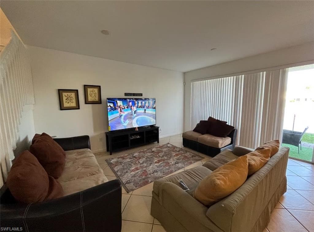 7029 Ambrosia Ln 604, Naples, FL 34119-4