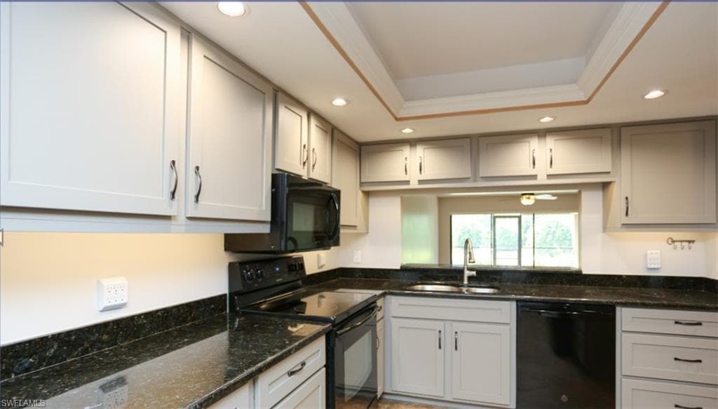 1782 Imperial Golf Course Blvd C-104, Naples, FL 34110-16