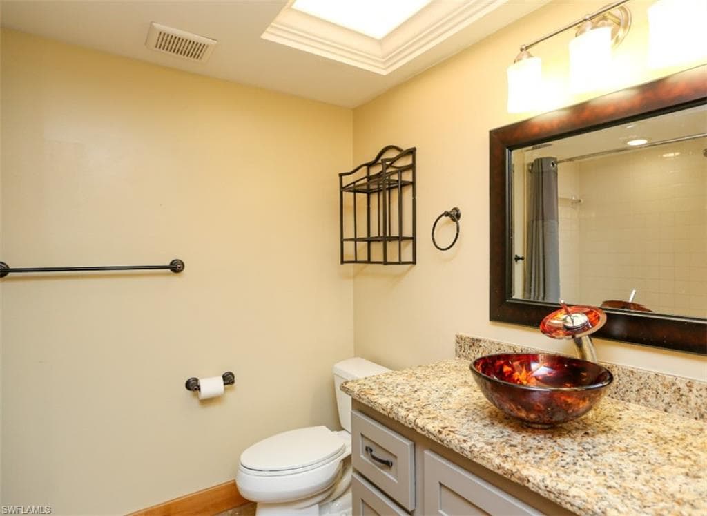1782 Imperial Golf Course Blvd C-104, Naples, FL 34110-22