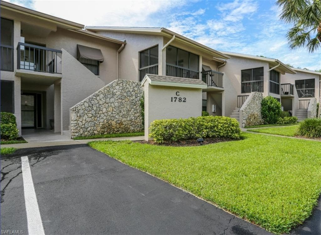 1782 Imperial Golf Course Blvd C-104, Naples, FL 34110-3