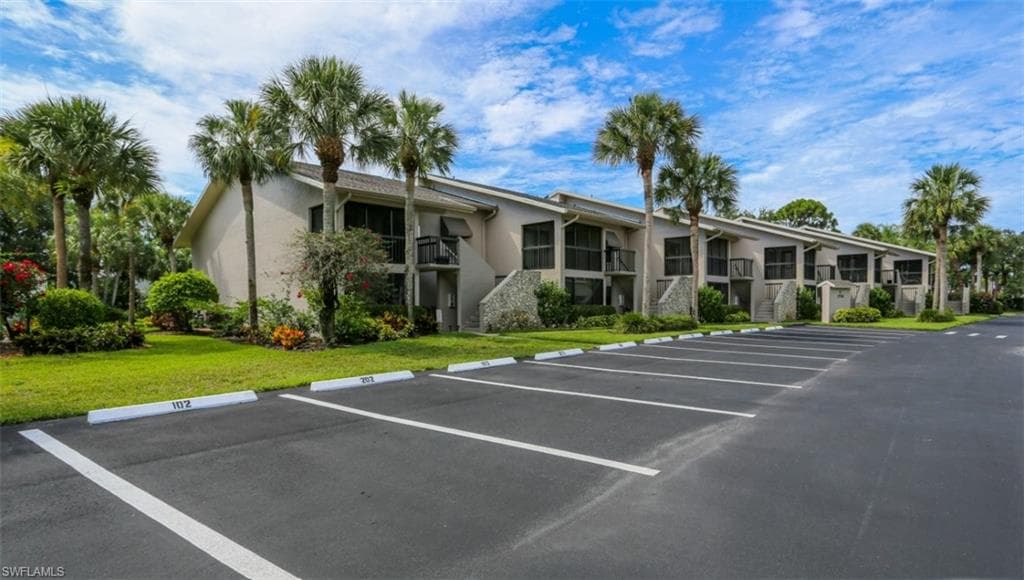 1782 Imperial Golf Course Blvd C-104, Naples, FL 34110-42