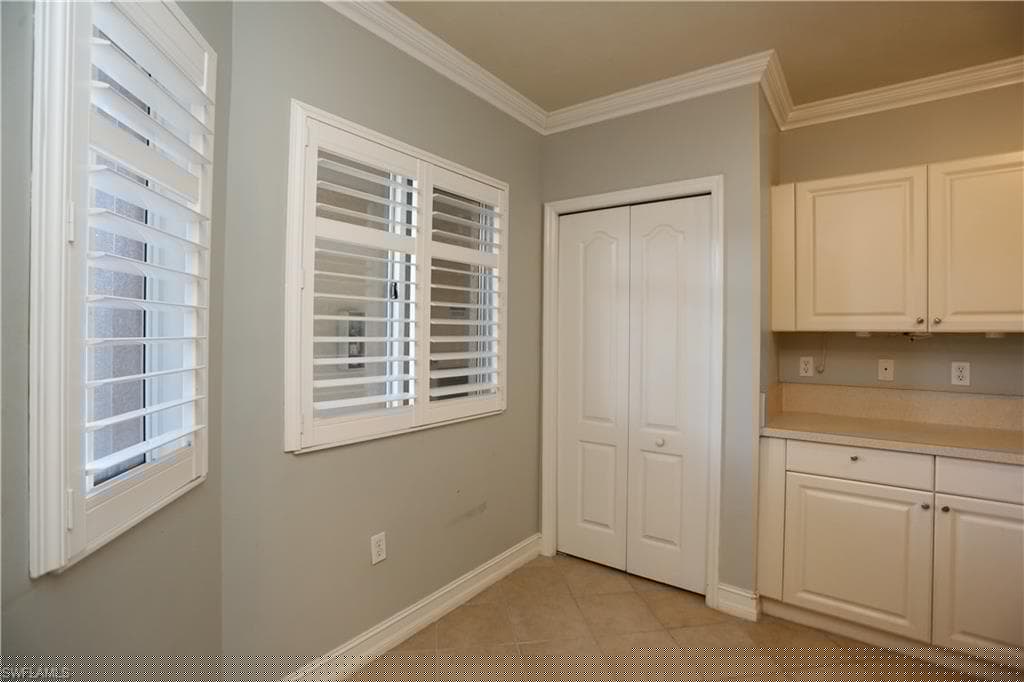 7811 Regal Heron Cir 4-204, Naples, FL 34104-14