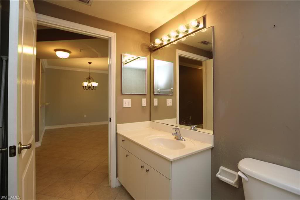 7811 Regal Heron Cir 4-204, Naples, FL 34104-29