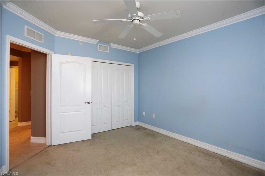 7811 Regal Heron Cir 4-204, Naples, FL 34104-33