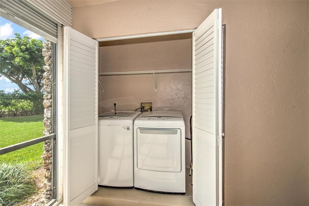 5773 Gage Ln B-101, Naples, FL 34113-15
