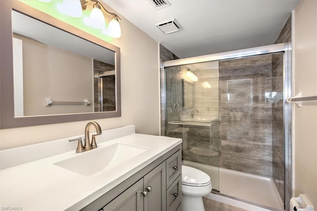 5773 Gage Ln B-101, Naples, FL 34113-21