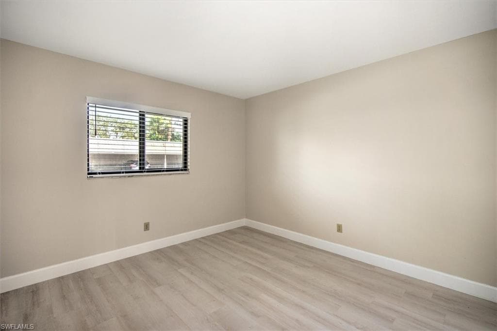 5773 Gage Ln B-101, Naples, FL 34113-23