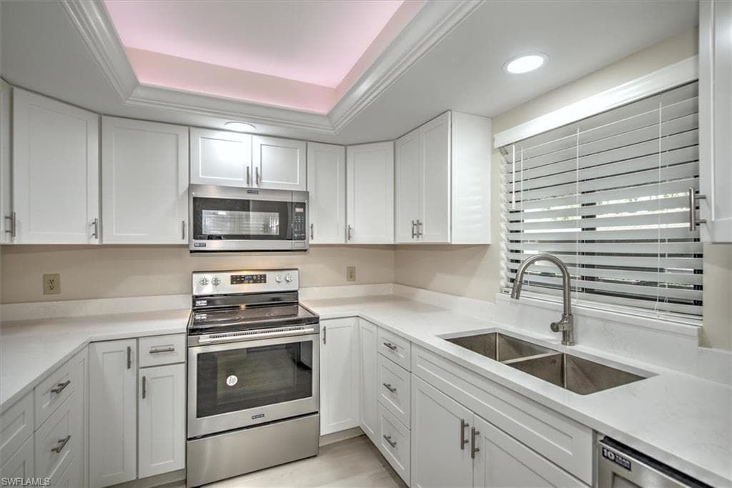 5773 Gage Ln B-101, Naples, FL 34113-4