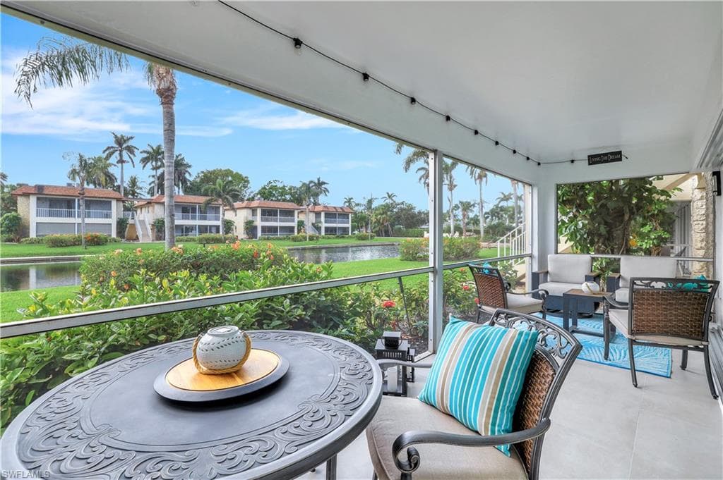1155 Sandpiper St A7, Naples, FL 34102-19