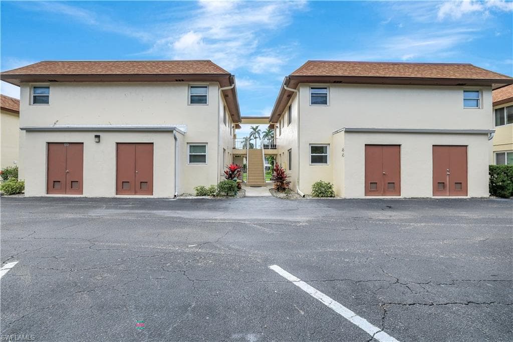 1155 Sandpiper St A7, Naples, FL 34102-23