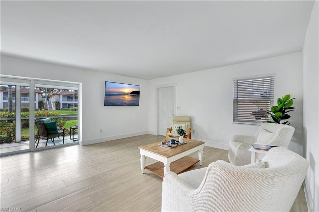 1155 Sandpiper St A7, Naples, FL 34102-7