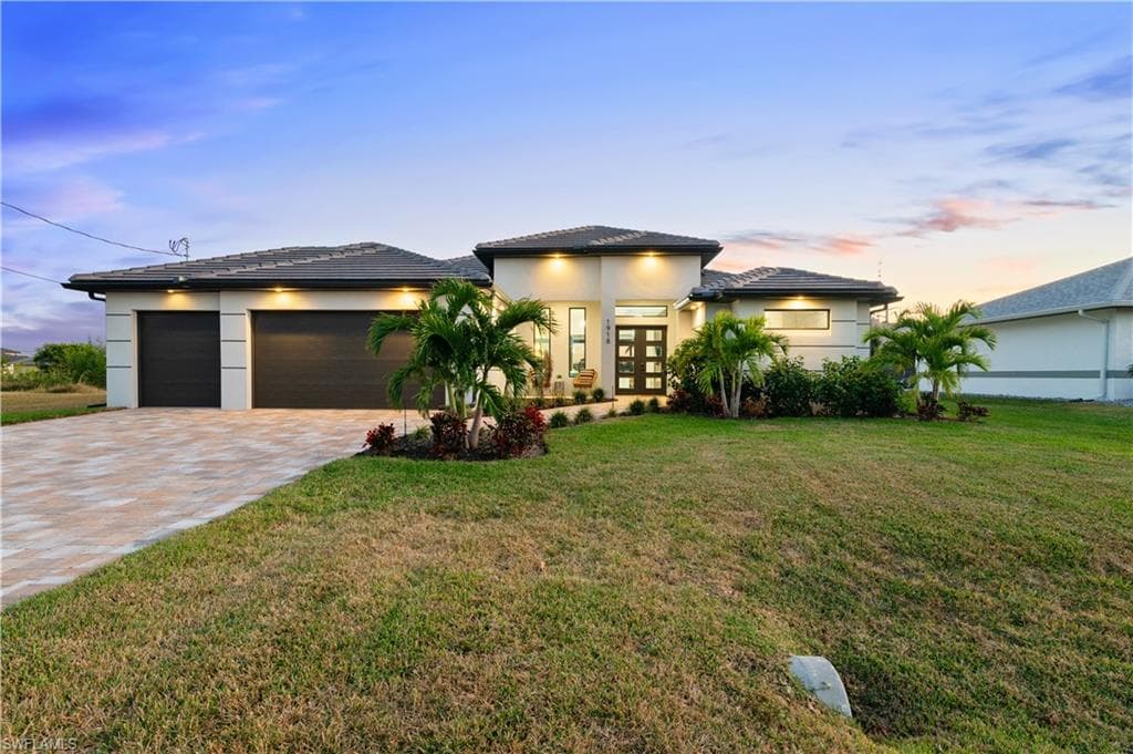 1918 SW 30th Ter, Cape Coral, FL 33914-4