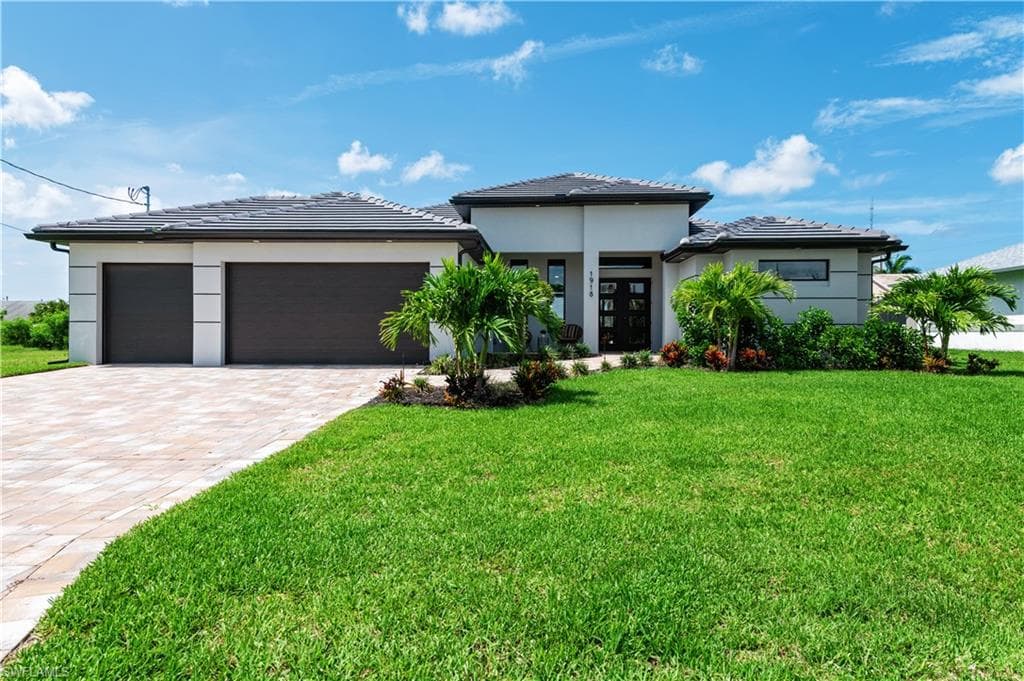 1918 SW 30th Ter, Cape Coral, FL 33914-7