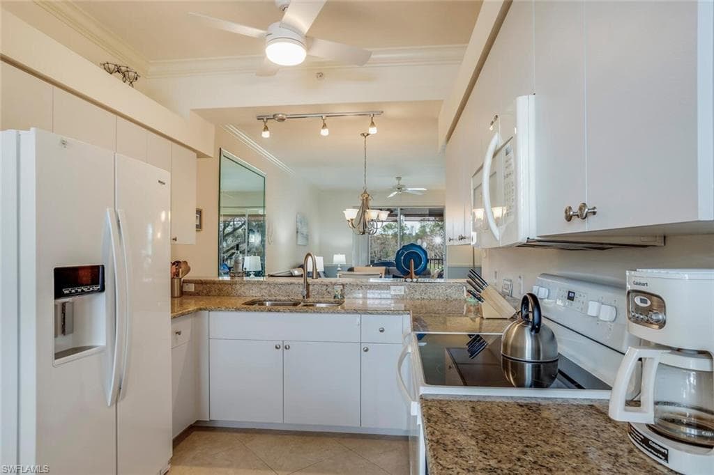 8610 Cedar Hammock Cir 1224, Naples, FL 34112-10