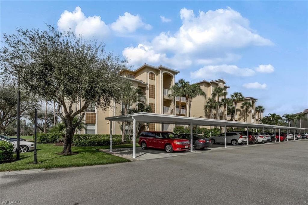8610 Cedar Hammock Cir 1224, Naples, FL 34112-1