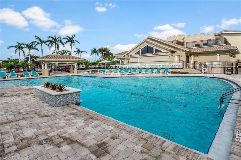 8610 Cedar Hammock Cir 1224, Naples, FL 34112-25
