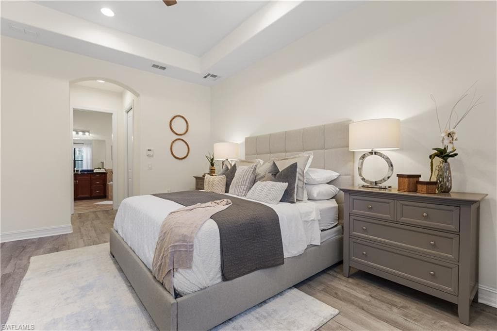 7393 Moorgate Point Way, Naples, FL 34113-14