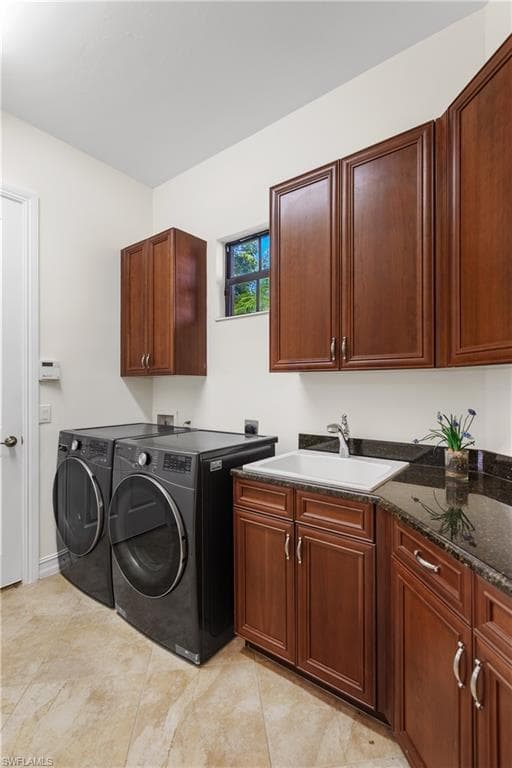 7393 Moorgate Point Way, Naples, FL 34113-25