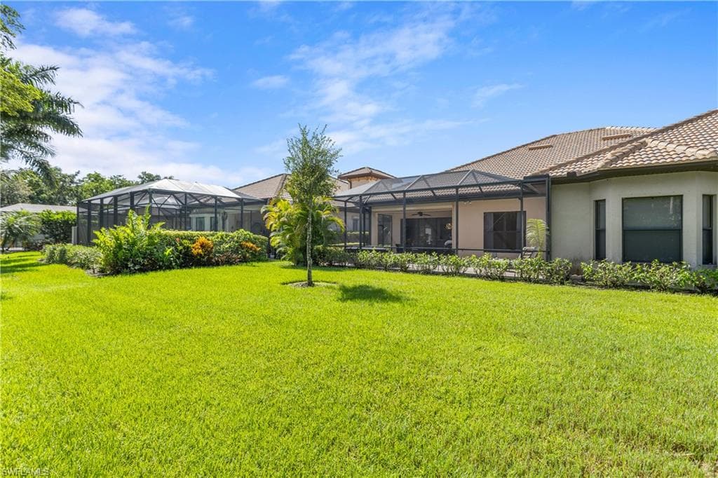 7393 Moorgate Point Way, Naples, FL 34113-32