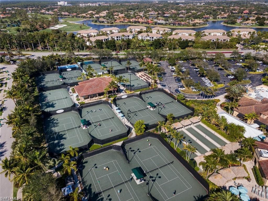 7393 Moorgate Point Way, Naples, FL 34113-45