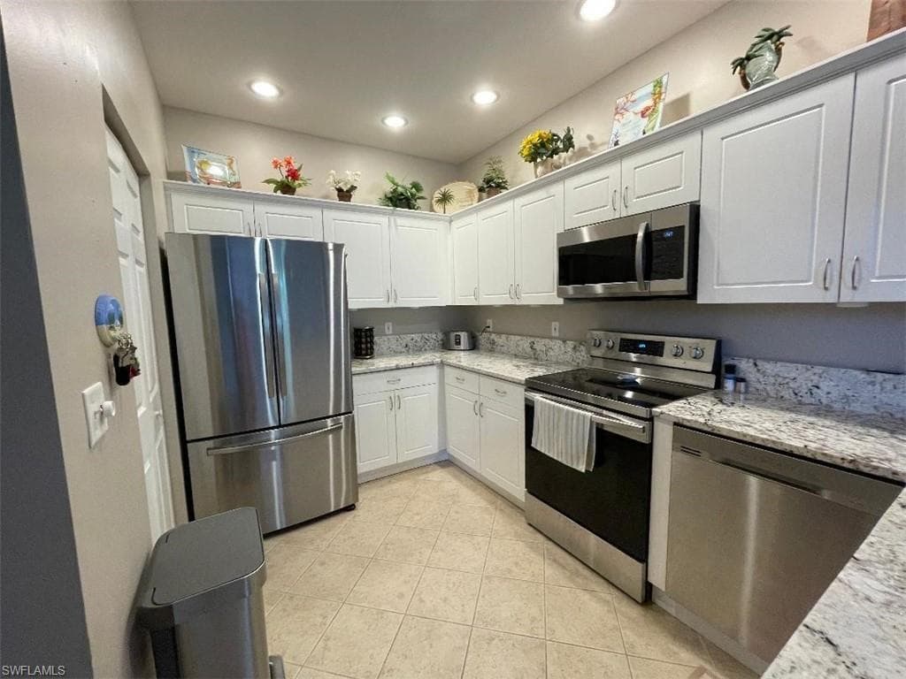 15495 Bellamar Cir 2222, Fort Myers, FL 33908-4