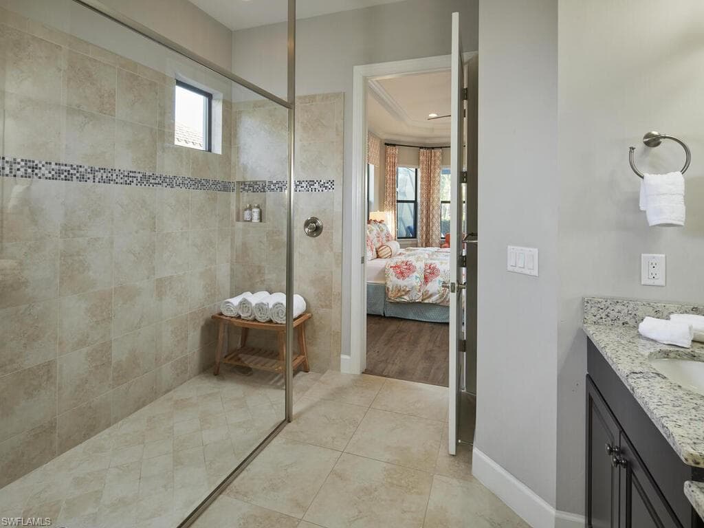 9110 Trivoli Ter, Naples, FL 34119-14