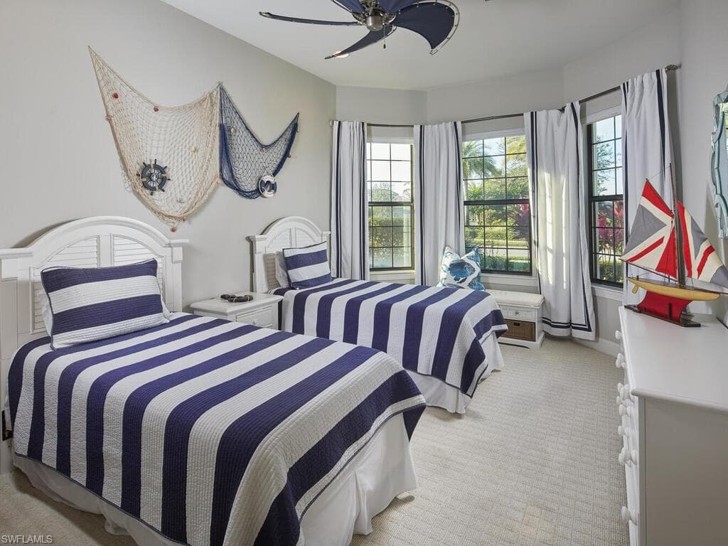 9110 Trivoli Ter, Naples, FL 34119-16