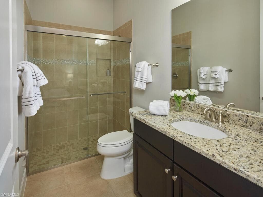 9110 Trivoli Ter, Naples, FL 34119-19