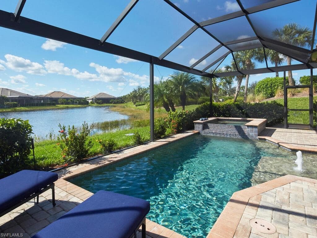 9110 Trivoli Ter, Naples, FL 34119-20