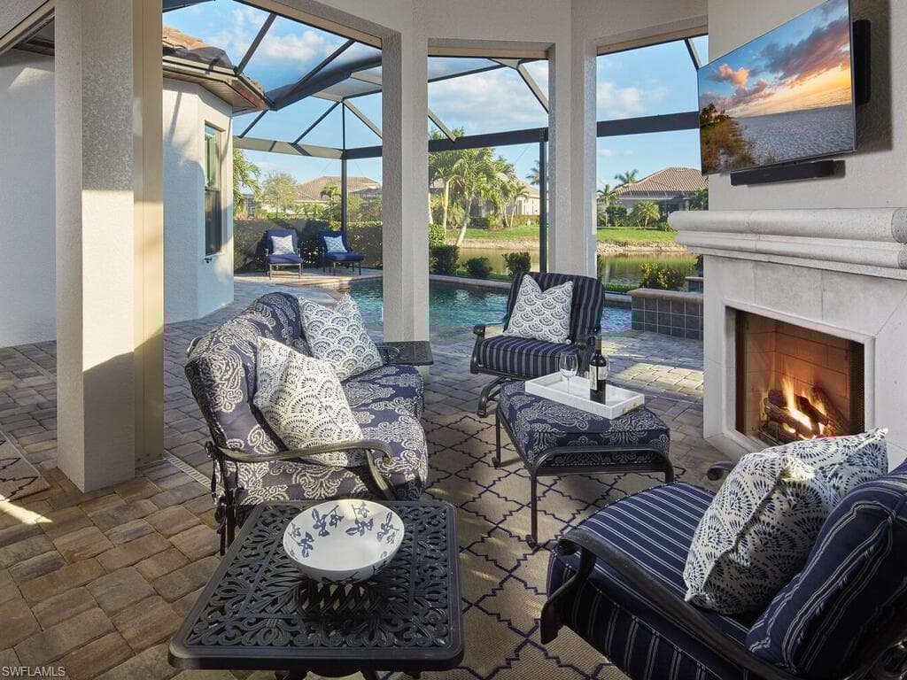 9110 Trivoli Ter, Naples, FL 34119-22
