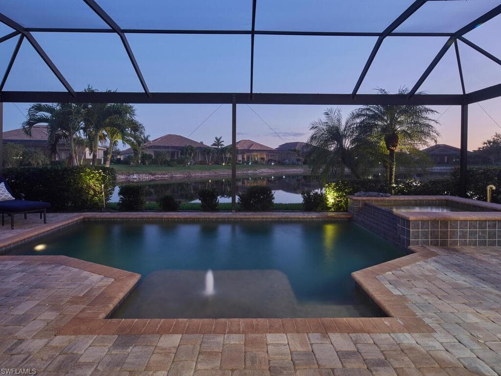 9110 Trivoli Ter, Naples, FL 34119-23