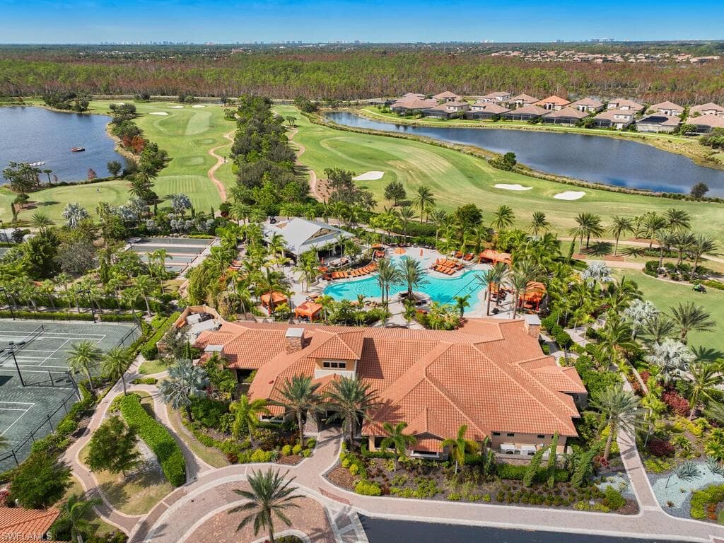 9110 Trivoli Ter, Naples, FL 34119-31