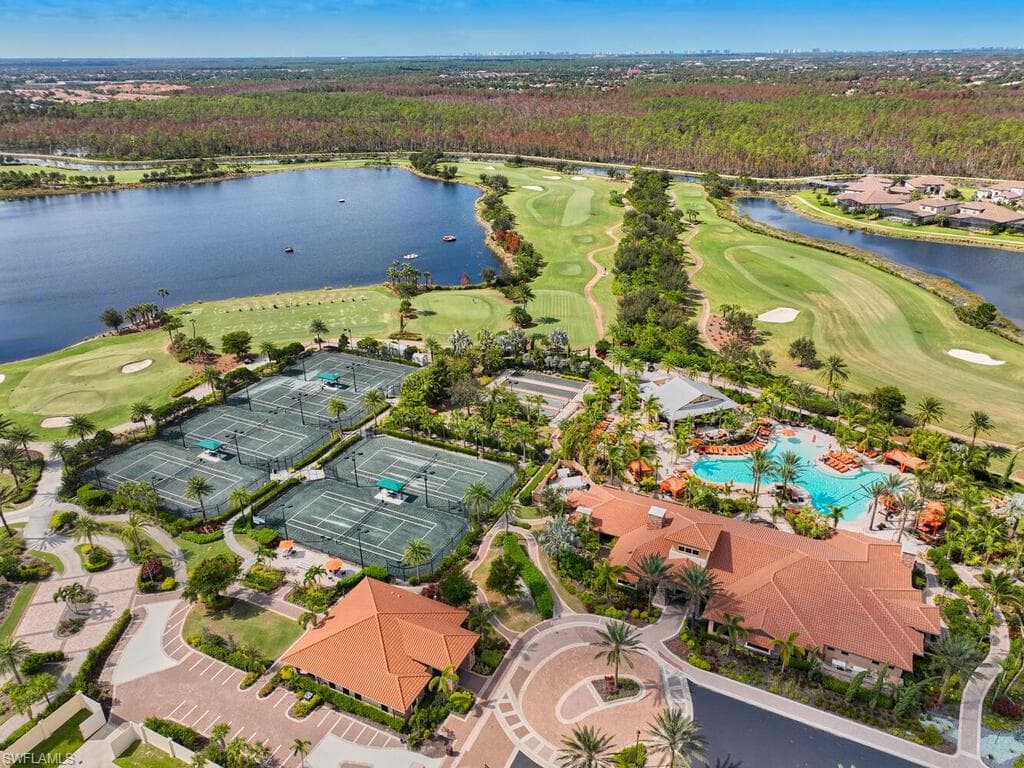9110 Trivoli Ter, Naples, FL 34119-37