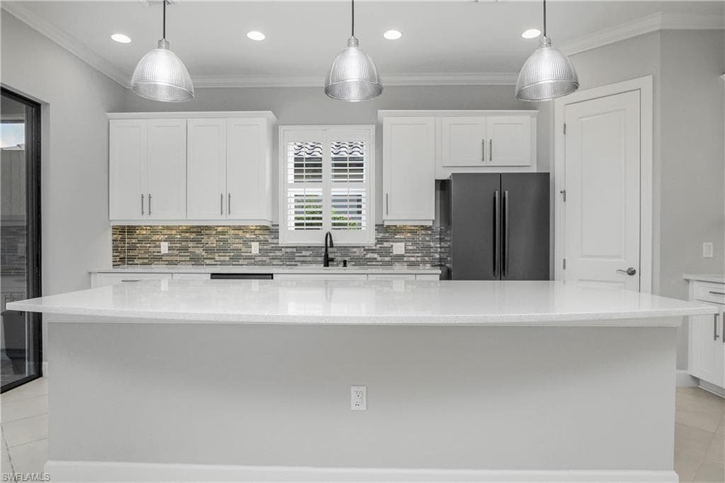 19728 Estero Pointe Ln, Fort Myers, FL 33908-14