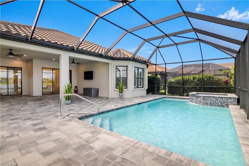 19728 Estero Pointe Ln, Fort Myers, FL 33908-32